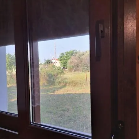 Holiday home μονοκατοικία Kathrin