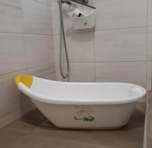 Semesterbostad μονοκατοικία Kathrin *