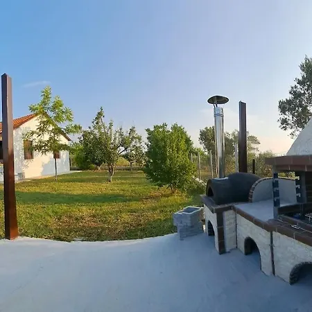 Ferienhaus μονοκατοικία Kathrin Nea Kallikrateia